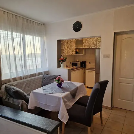 Ana Lozica With Terrace Dubrovnik