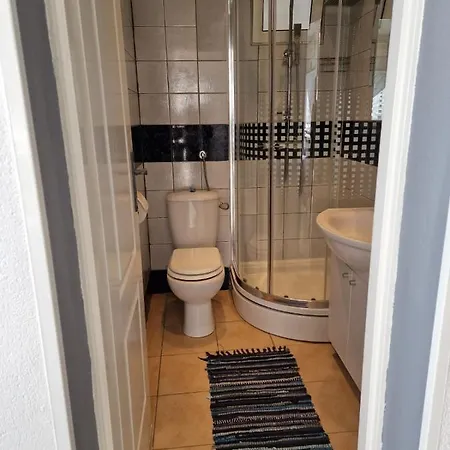 アパート Ana Lozica With Terrace ドゥブロブニク