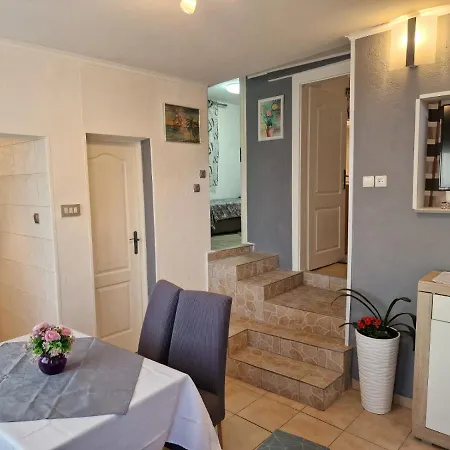 Ana Lozica With Terrace Appartement *