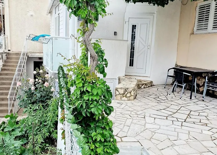 Ana Lozica With Terrace Appartement *
